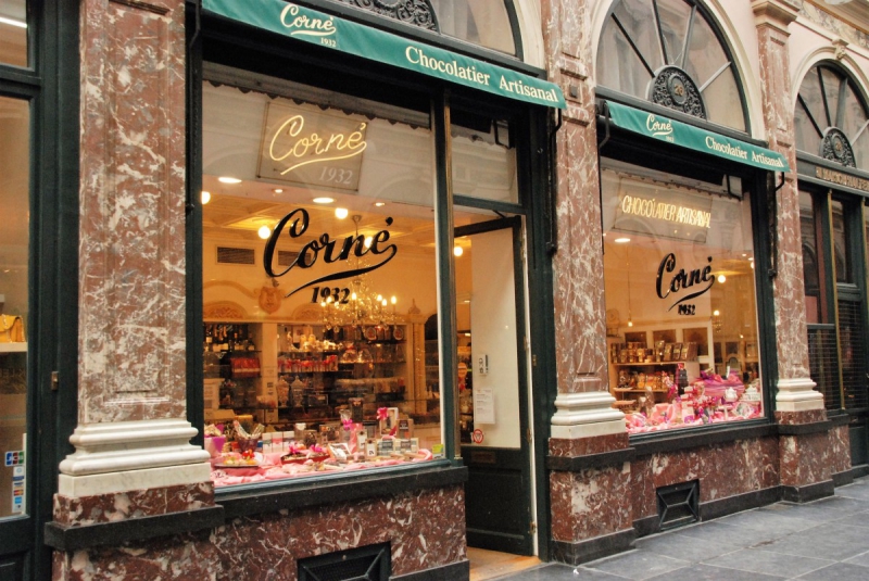 boulangerie-VALBONNE-min_chocolate_chocolaterie_shop_luxury_chic_gallery_brussels_belgium-558146